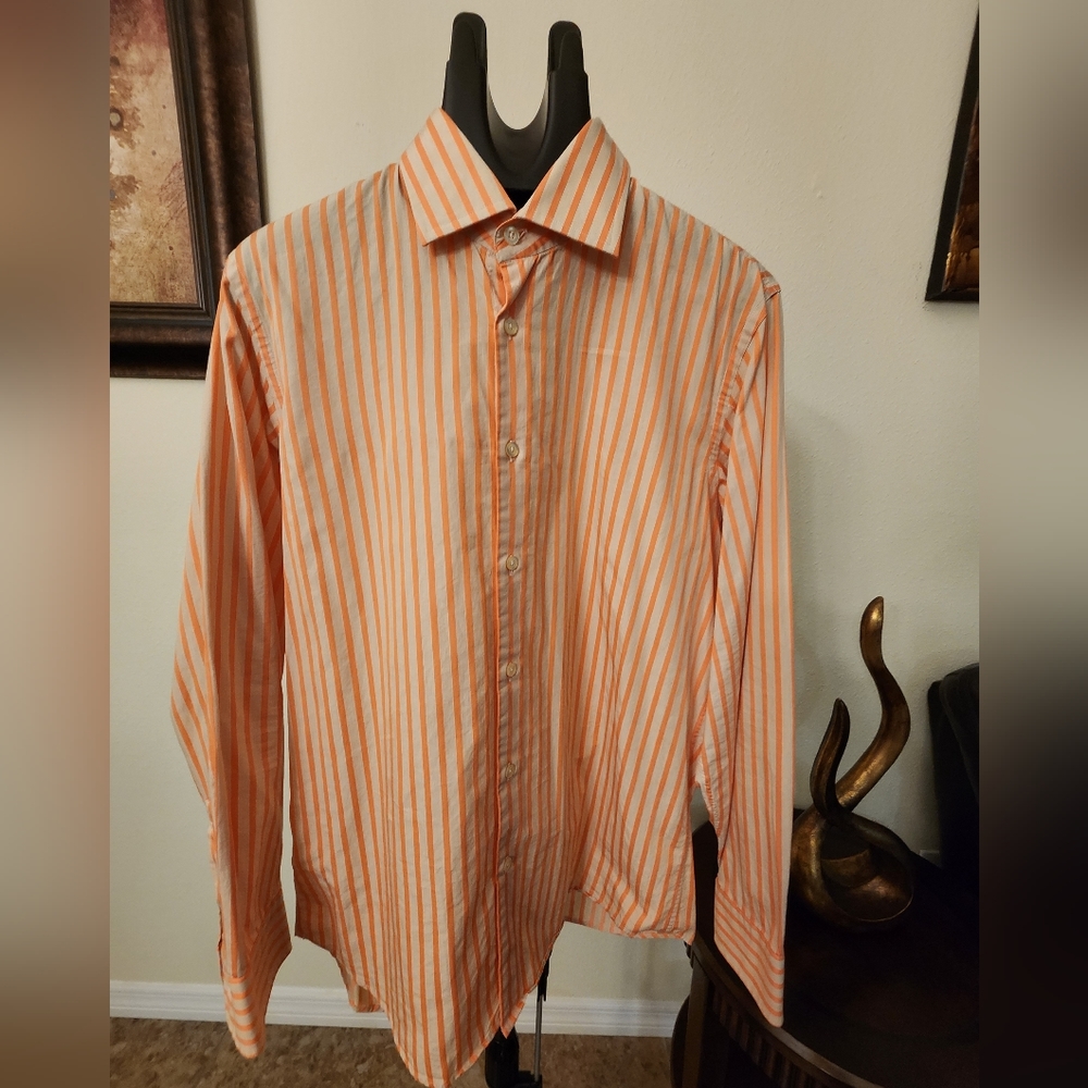 Hugo Boss men long sleeve buttons down shirt